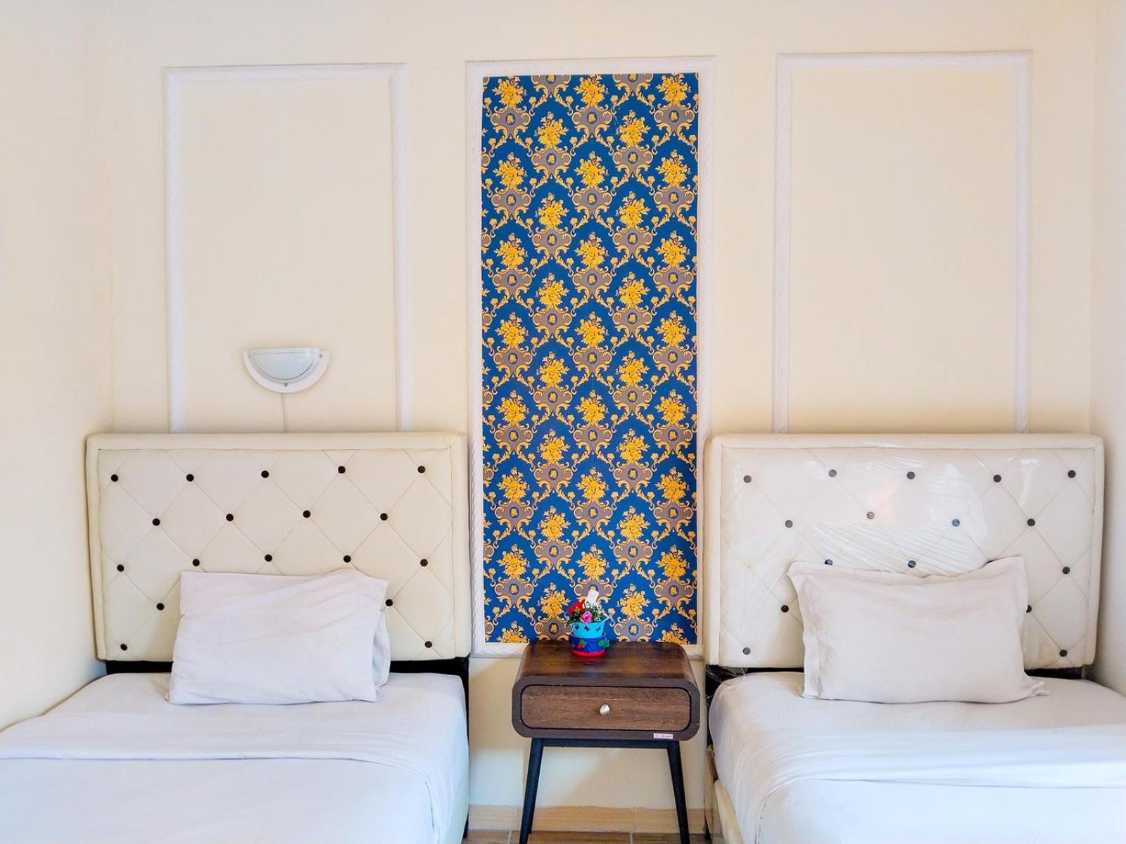 Grand Shaqilla Syariah Hotel Deli Tua Екстериор снимка