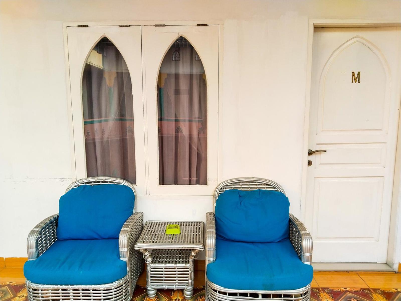 Grand Shaqilla Syariah Hotel Deli Tua Екстериор снимка