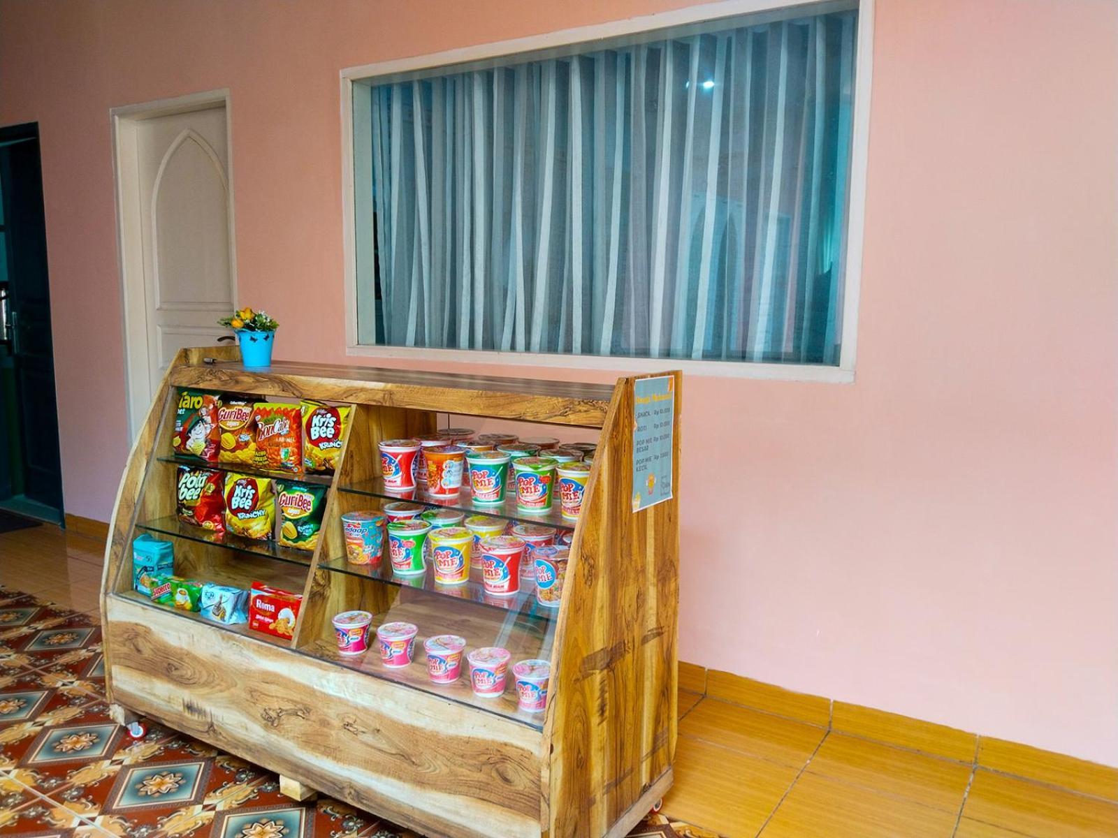 Grand Shaqilla Syariah Hotel Deli Tua Екстериор снимка